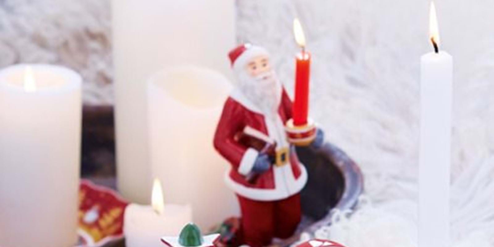 04 Christmas Styled Tea Set Is Ideal For Having A Holiday Tea Party